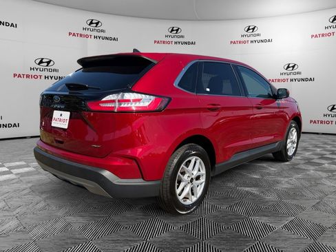 Used 2024 Ford Edge SEL AWD/4WD image 3