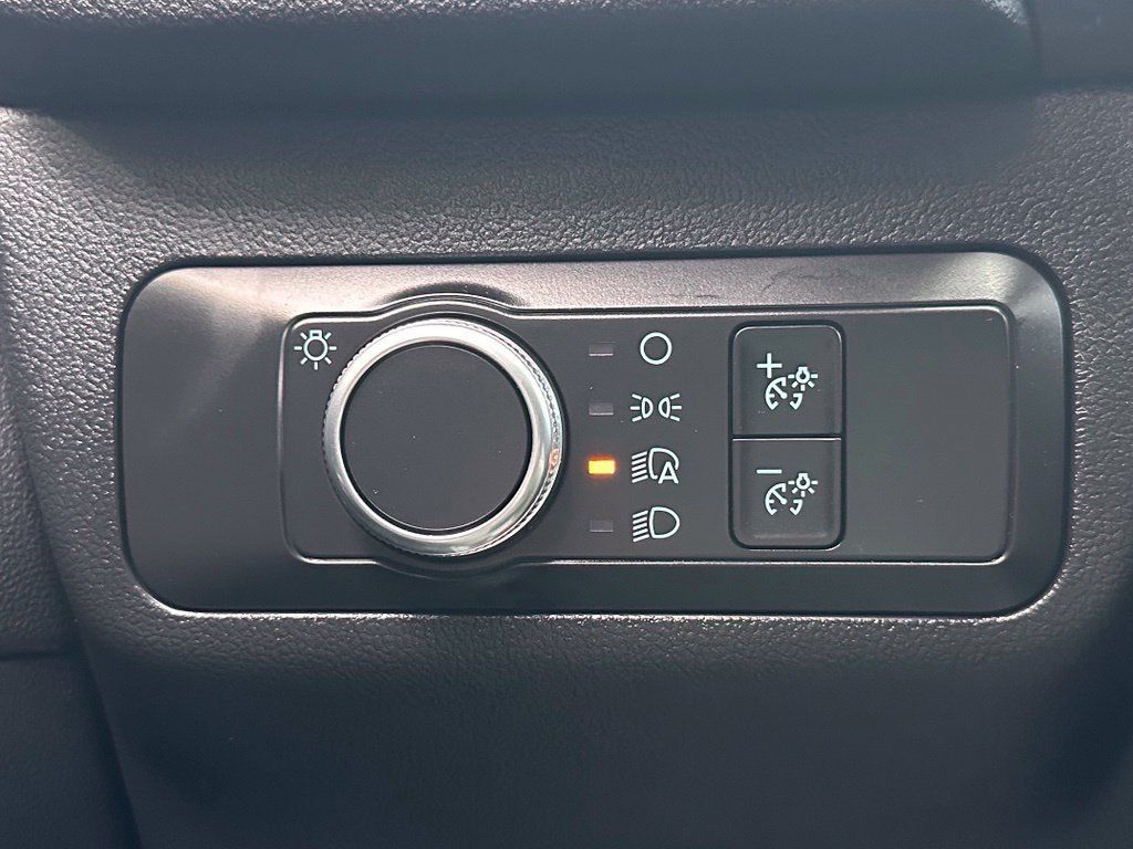 Used 2020 Ford Escape SE AWD/4WD image 17