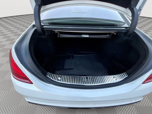 Used 2015 Mercedes-Benz S 550 Sedan image 22