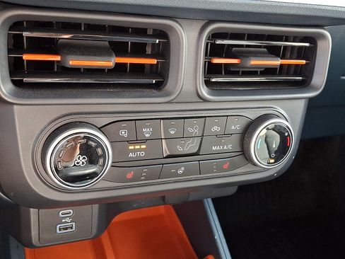 Certified 2024 Ford Maverick XLT w/ XLT Luxury Package FWD image 14