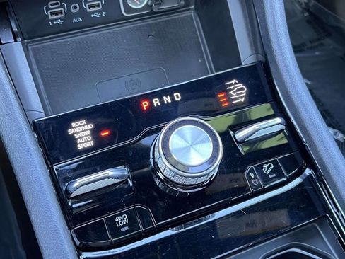 Used 2023 Jeep Grand Cherokee L Summit w/ High Altitude Package image 15