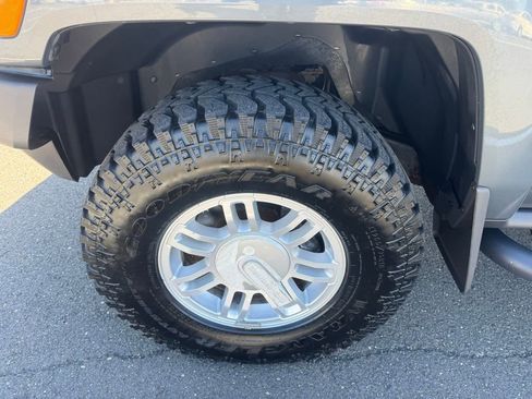 Used 2008 HUMMER H3 AWD/4WD image 17