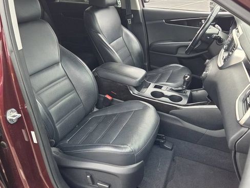 Used 2018 Kia Sorento EX FWD image 17