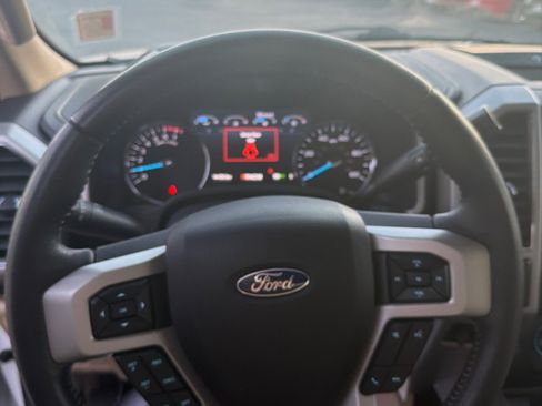 Used 2020 Ford F350 Lariat w/ FX4 Off-Road Package image 14