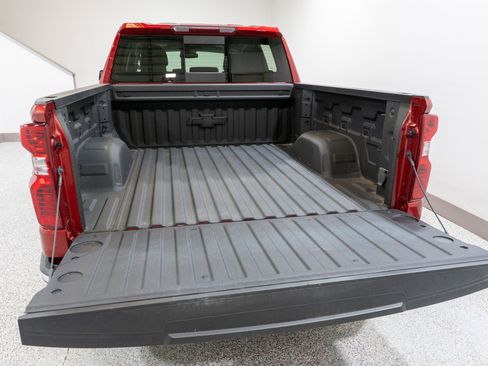 Used 2024 Chevrolet Silverado 1500 LT AWD/4WD image 11