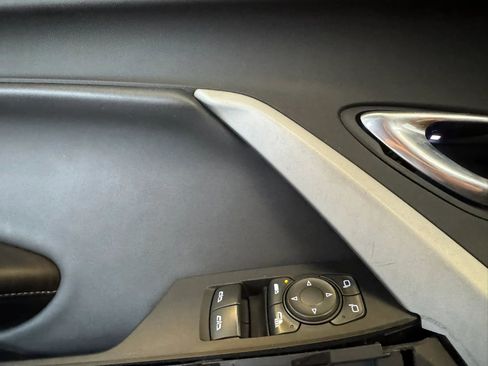Used 2021 Chevrolet Camaro LT RWD image 14
