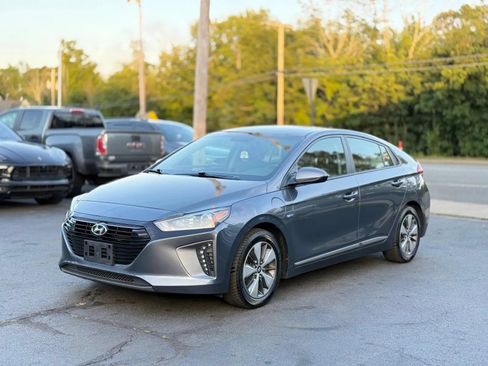 Used 2019 Hyundai Ioniq Plug-In Hybrid FWD image 28