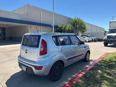 Used 2012 Kia Soul image 4
