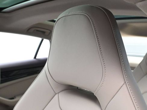 Used 2026 Porsche Panamera 4 AWD/4WD image 19