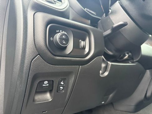 Used 2023 RAM 1500 Big Horn image 22