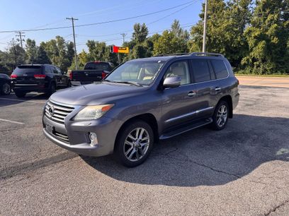 Used 2013 Lexus LX 570 4WD w/ Luxury Pkg