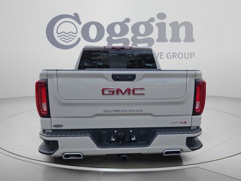 Used 2026 GMC Sierra 1500 AT4 w/ AT4 Premium Package AWD/4WD image 4