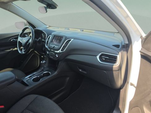 Used 2020 Chevrolet Equinox LT w/ Driver Convenience Package FWD image 26