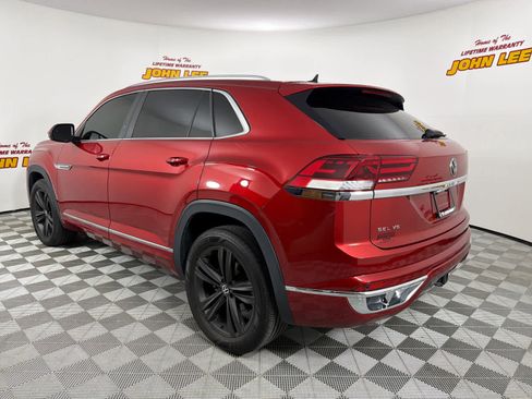 Used 2022 Volkswagen Atlas Cross Sport SEL R-Line image 3