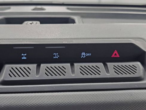 Used 2022 Ford Bronco Black Diamond AWD/4WD image 22