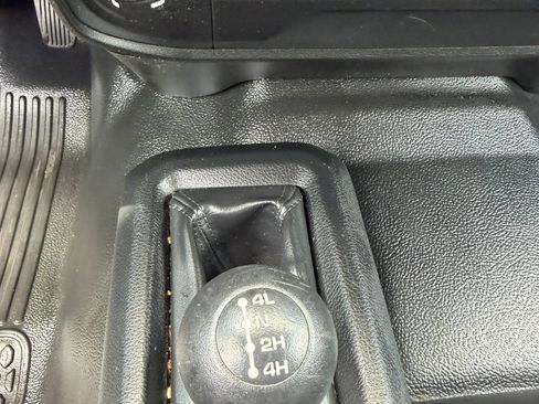 Used 2021 RAM 3500 4x4 Crew Cab Tradesman DRW image 21