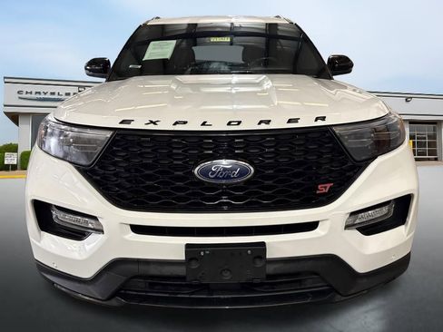 Used 2022 Ford Explorer ST w/ Equipment Group 401A image 8