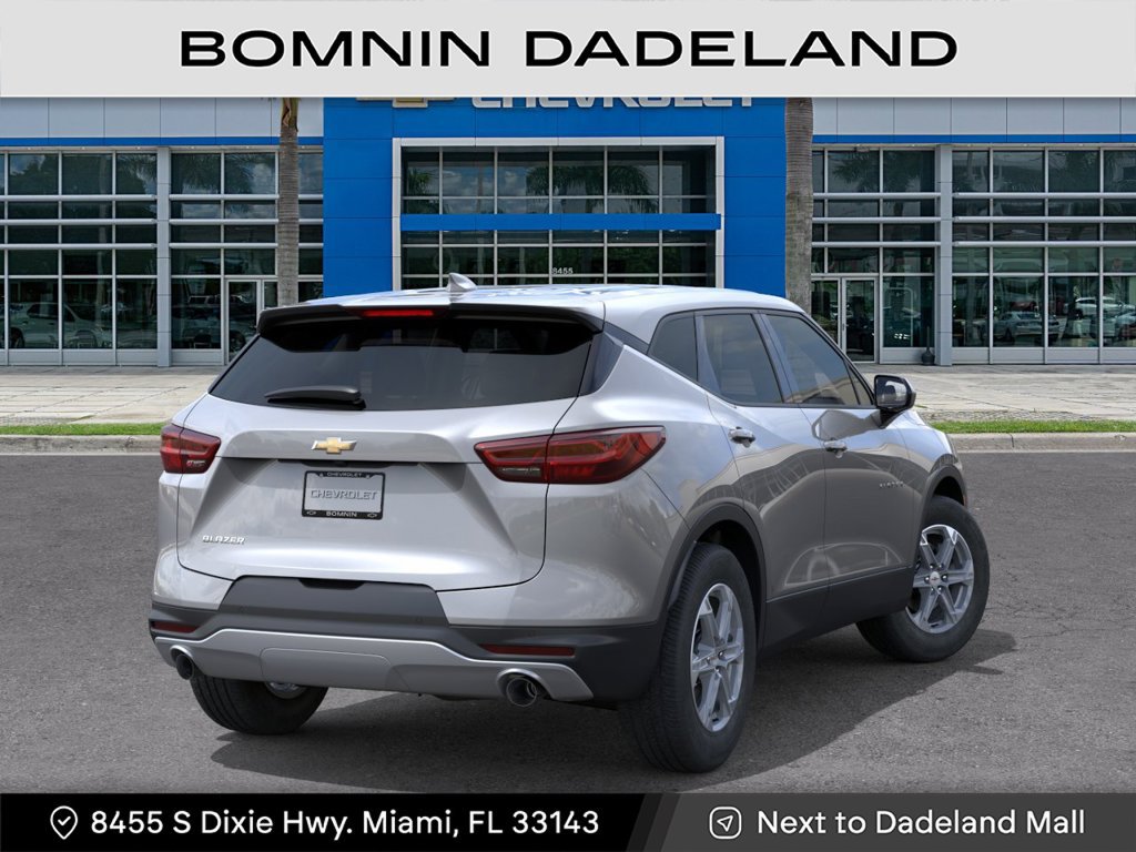 New 2026 Chevrolet Blazer LT FWD image 5
