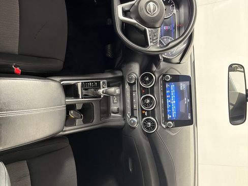 Used 2025 Nissan Sentra SV FWD image 24