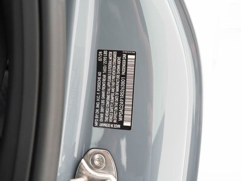 Used 2024 Porsche 911 GT3 image 33