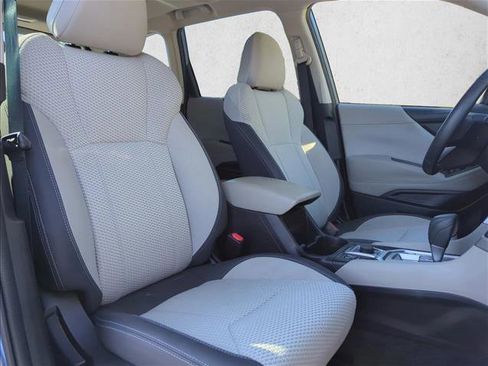 Used 2021 Subaru Forester Premium image 28