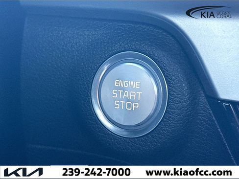 Certified 2024 Kia Telluride EX w/ EX Captain's Chair Package image 39