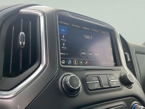 Used 2021 Chevrolet Silverado 1500 LTZ w/ LTZ Premium Package AWD/4WD image 19