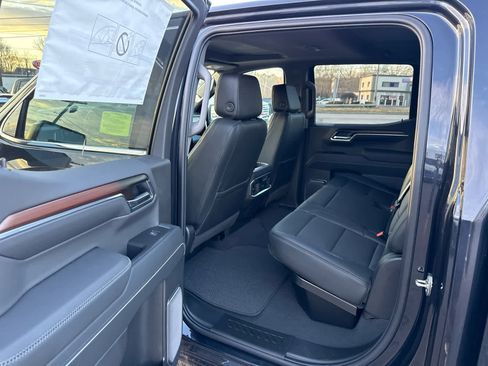 New 2026 GMC Sierra 1500 Denali w/ Denali Reserve Package image 12