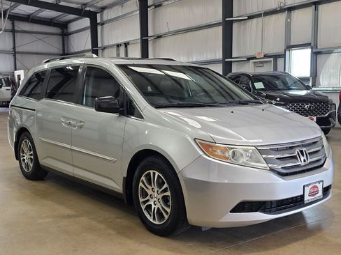Used 2013 Honda Odyssey EX-L image 3