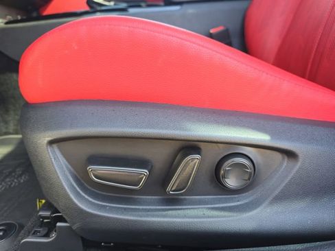 Used 2025 Toyota Camry XSE w/ Premium Plus Package image 28