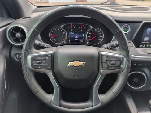 Used 2021 Chevrolet Blazer LT FWD image 19