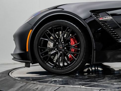 Used 2016 Chevrolet Corvette Z06 w/ 2LZ Preferred Equipment Group RWD image 98