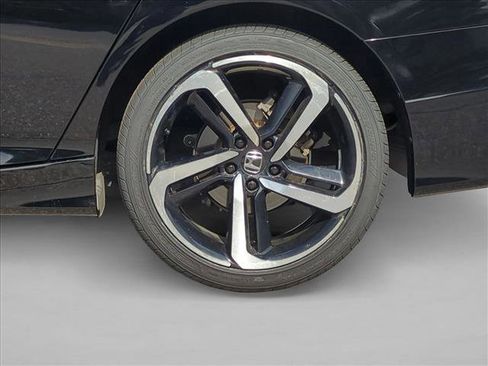 Used 2019 Honda Accord Sport image 22