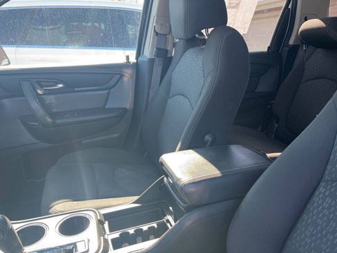 Used 2015 GMC Acadia SLE AWD/4WD image 13