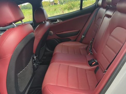 Used 2019 Kia Stinger GT2 AWD/4WD image 12