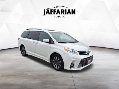Used 2018 Toyota Sienna XLE Premium
