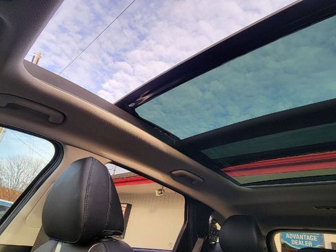 Used 2022 Hyundai Tucson Limited image 25