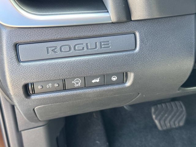 New 2026 Nissan Rogue Dark Armor AWD/4WD image 27