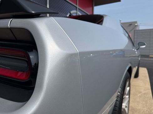 Used 2020 Dodge Challenger R/T Scat Pack image 6