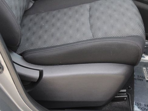 Used 2018 Nissan Rogue Sport SV image 21