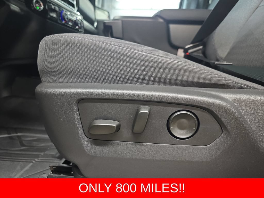 Used 2026 Chevrolet Silverado 1500 RST w/ RST Select Package AWD/4WD image 29