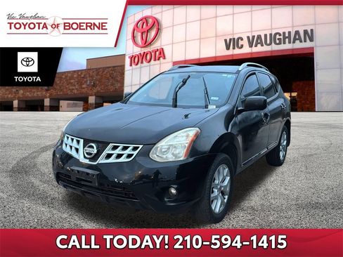 Used 2013 Nissan Rogue SL image 1
