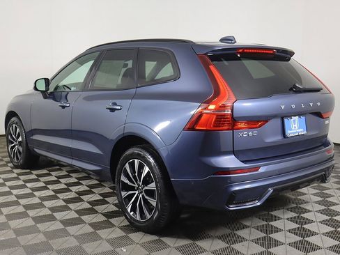 Used 2023 Volvo XC60 B5 Plus w/ Climate Package image 11