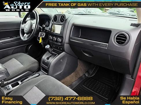 Used 2015 Jeep Patriot Latitude AWD/4WD image 16