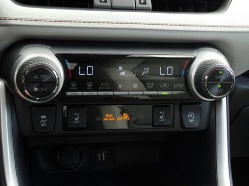 New 2025 Toyota RAV4 XLE Premium image 22