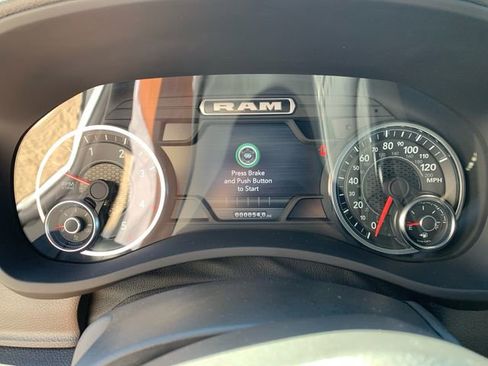 Used 2024 RAM 3500 Tradesman w/ Safety Group image 20