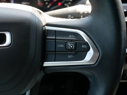 Used 2022 Jeep Compass Latitude w/ Convenience Group AWD/4WD image 30