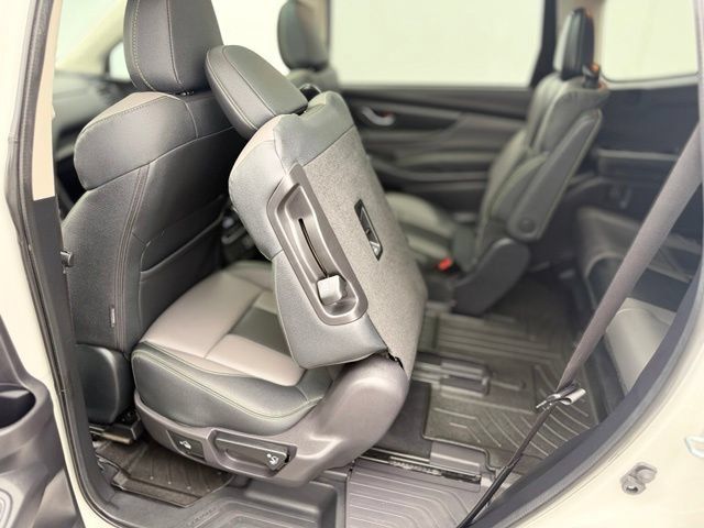 Used 2023 Subaru Ascent Onyx Edition AWD/4WD image 23