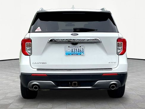 Used 2021 Ford Explorer Limited w/ Equipment Group 301A AWD/4WD image 5