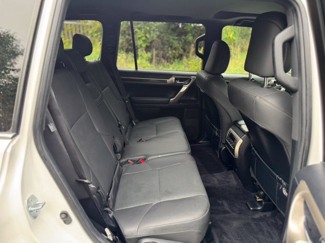 Used 2021 Lexus GX 460 Premium w/ Premium Package AWD/4WD image 17